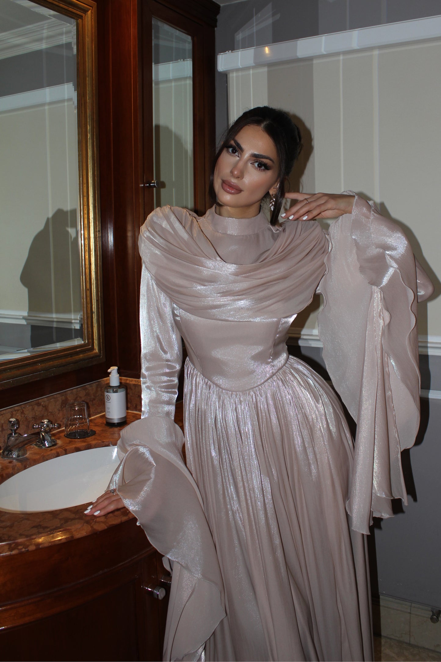 Amira